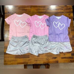 NWOT Kids Heart Matching Set - Pink, Purple, and Gray SIZE 3T